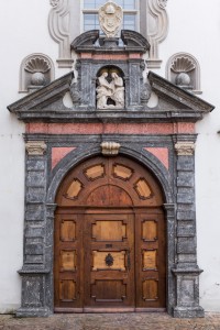 Kircheneingang in Chur (CH)